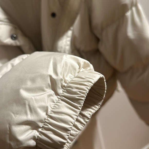 Pearl beige puffer - Picture 4 of 6
